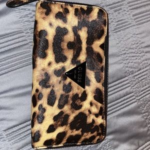 Authentic Guess wallet brand new